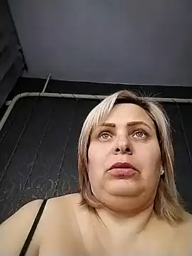 EvaCristal online show from March 10, 2025, 12:15 pm