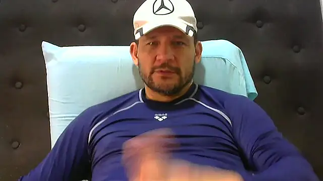 altenori112 online show from November 11, 2025, 5:07 am