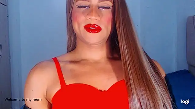 Snapshot of Valenntyna chatting on May 21, 2026, 7:32 pm Valenntyna online show from May 21, 2026, 7:32 pm