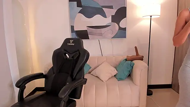 SaraParker  online show from November 24, 2025, 8:19 pm