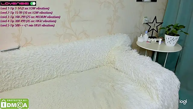 Snapshot of EmmaAmazingEyes chatting on December 20, 2024, 3:10 pm EmmaAmazingEyes online show from December 20, 2024, 3:10 pm