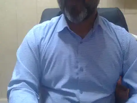 Snapshot of hairymaster95 chatting on December 9, 2024, 9:28 am hairymaster95 online show from December 9, 2024, 9:28 am