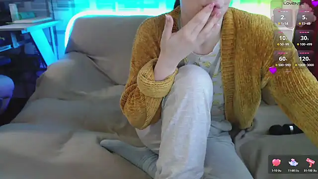 CamBugsBunny online show from February 27, 2026, 12:27 pm