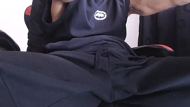 ErosFindomKing online show from October 13, 2025, 8:31 pm