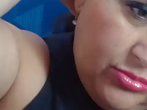 Snapshot of Kerly_Doll chatting on January 17, 2025, 9:17 pm Kerly Doll online show from January 17, 2025, 9:17 pm