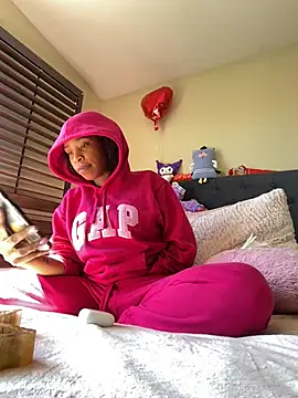 Cum2Charm online show from March 4, 2025, 6:39 pm