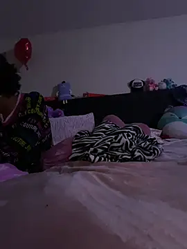 Cum2Charm online show from March 13, 2025, 11:30 am