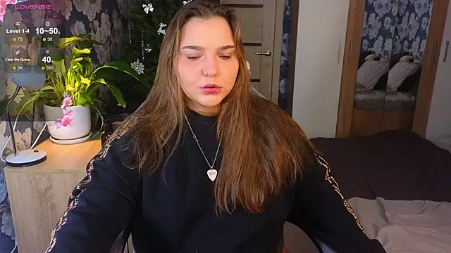 Snapshot of _momiji_ chatting on January 18, 2026, 1:15 pm momiji online show from January 18, 2026, 1:15 pm