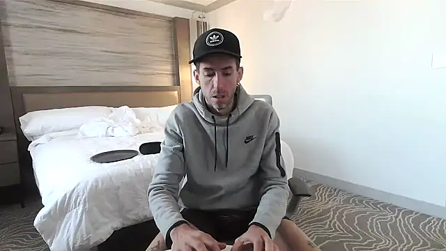 Snapshot of smokenstrokex chatting on February 14, 2026, 3:42 pm smokenstrokex online show from February 14, 2026, 3:42 pm