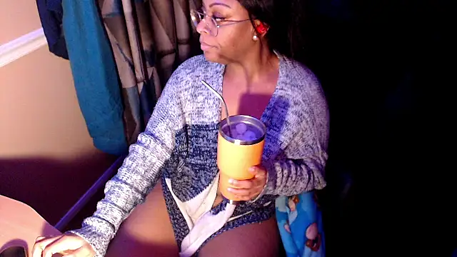 Snapshot of LEXIJAYNEX chatting on February 17, 2025, 2:26 pm LEXIJAYNEX online show from February 17, 2025, 2:26 pm