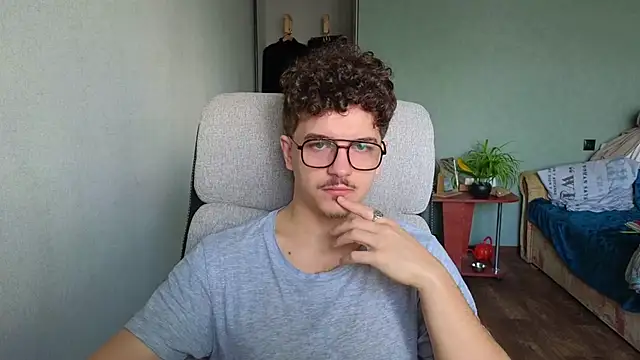 Remy Miles online show from November 14, 2025, 8:46 am