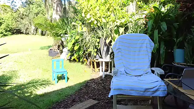 Snapshot of eliberator1777 chatting on October 13, 2025, 7:25 pm eliberator1777 online show from October 13, 2025, 7:25 pm