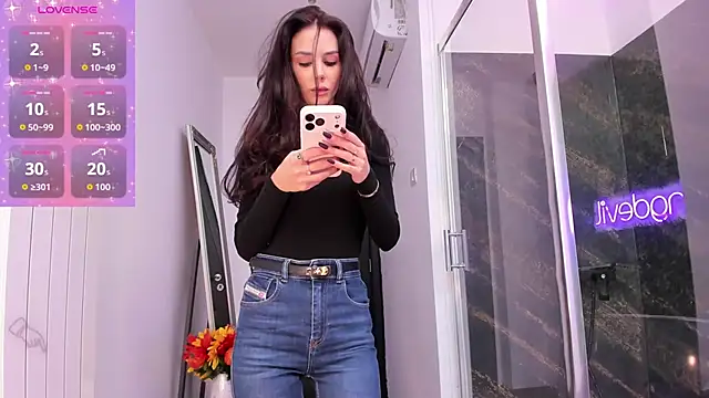 realhotfallingdevil online show from November 10, 2025, 5:39 am