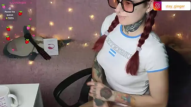 Snapshot of Ginger_Stay chatting on February 27, 2025, 12:43 am Ginger Stay online show from February 27, 2025, 12:43 am