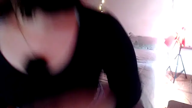 venus 666 online show from May 1, 2026, 7:40 pm