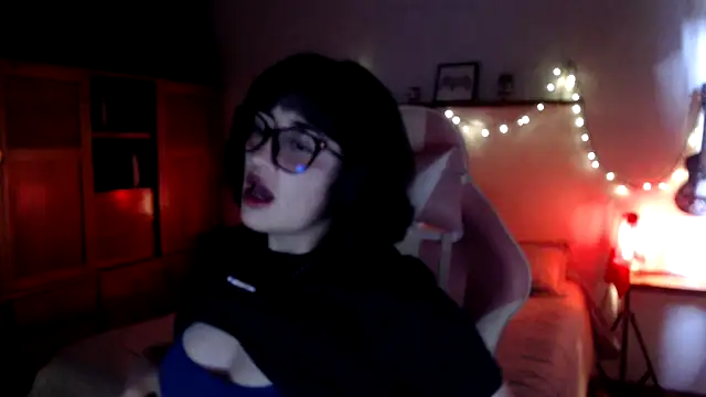 venus 666 online show from July 3, 2026, 9:10 pm