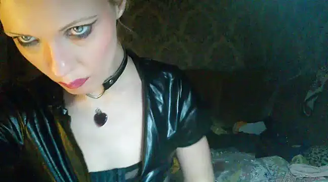WildMissNiks online show from December 2, 2024, 12:29 pm