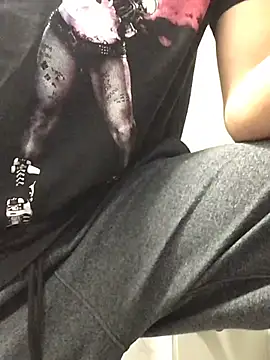 69RIPsta69 online show from March 10, 2025, 4:17 am