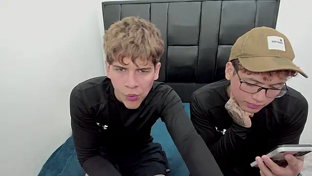 Snapshot of javieryalejandro chatting on October 28, 2025, 1:36 pm javieryalejandro online show from October 28, 2025, 1:36 pm