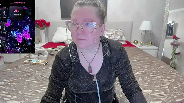 katysako online show from January 24, 2025, 10:08 pm