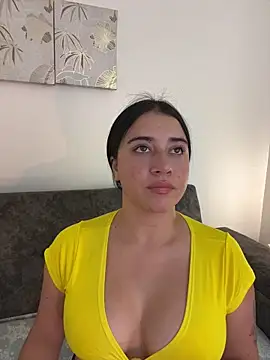 KallyMyller1 online show from July 7, 2026, 11:31 pm