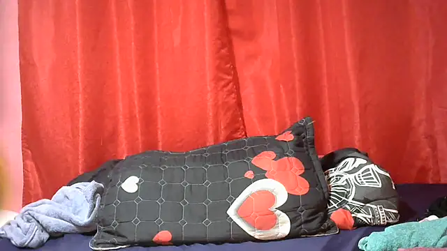 Snapshot of boobynatz chatting on December 11, 2024, 12:55 pm boobynatz online show from December 11, 2024, 12:55 pm