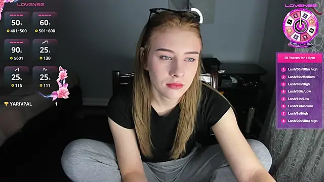 KindKristy online show from December 30, 2024, 5:04 am