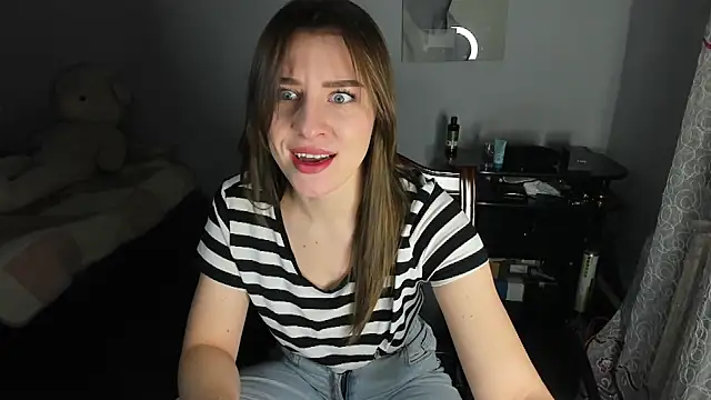 KindKristy online show from January 17, 2025, 6:04 am