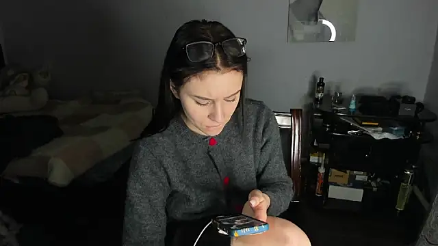 KindKristy online show from February 7, 2025, 9:37 am