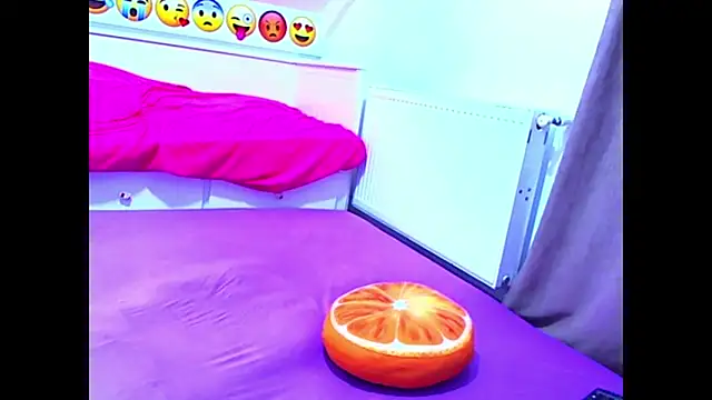 Snapshot of evehotty chatting on February 7, 2026, 8:01 pm evehotty online show from February 7, 2026, 8:01 pm