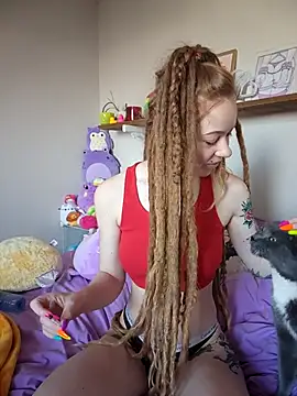 LucidLucy online show from March 18, 2025, 12:58 pm