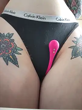 LucidLucy online show from March 18, 2025, 4:04 pm