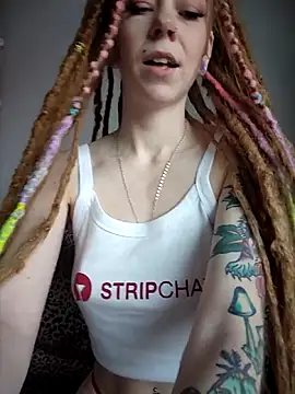 LucidLucy online show from February 7, 2026, 1:26 pm