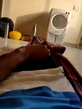 Snapshot of Hausa_44 chatting on November 5, 2025, 2:33 am Hausa 44 online show from November 5, 2025, 2:33 am