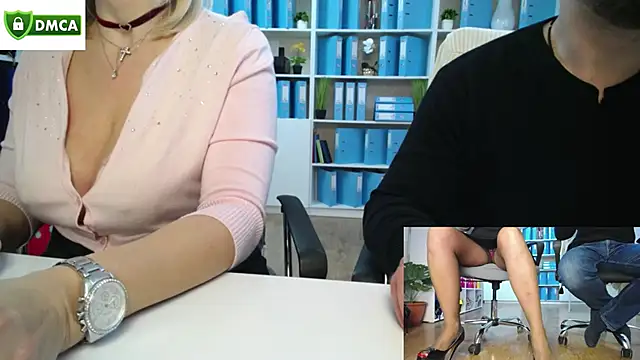 Snapshot of secret-office chatting on October 31, 2025, 6:03 am secret-office online show from October 31, 2025, 6:03 am