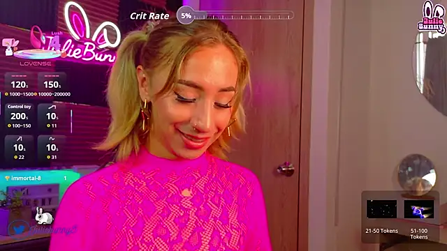 Littlebunny21 online show from June 30, 2026, 8:21 pm
