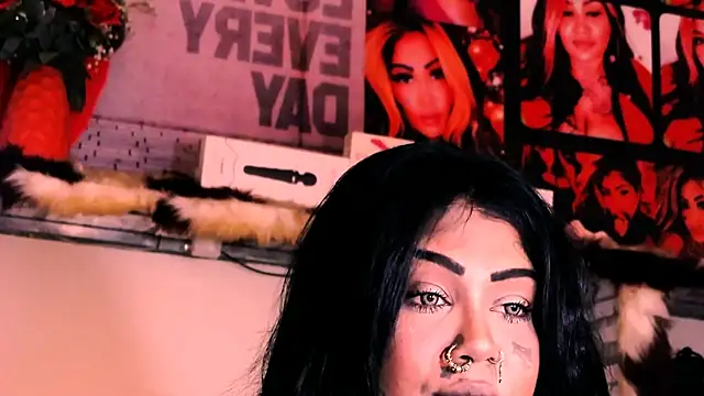 indian dreamgirl online show from November 22, 2025, 8:08 pm