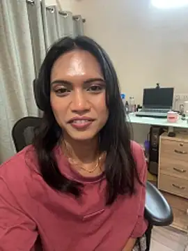 DarlingJenny22 online show from May 16, 2026, 7:34 pm