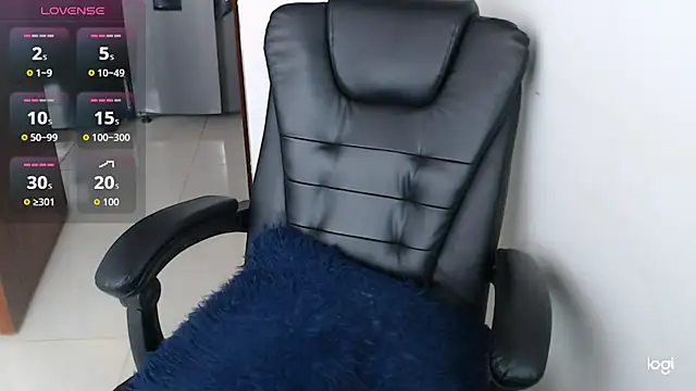 Snapshot of spicey_latina chatting on April 29, 2026, 4:22 pm spicey latina online show from April 29, 2026, 4:22 pm