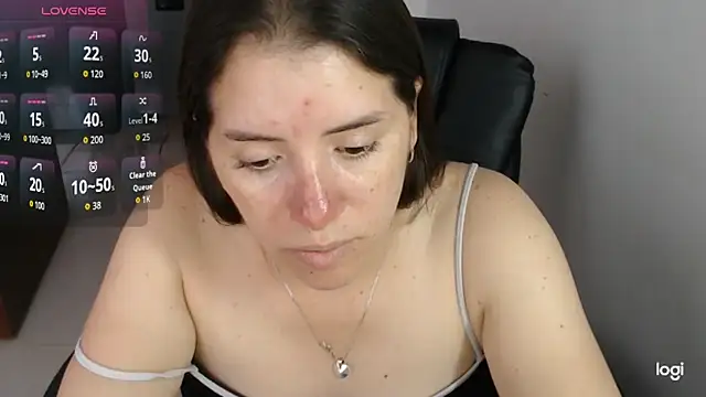 Snapshot of spicey_latina chatting on May 2, 2026, 4:56 pm spicey latina online show from May 2, 2026, 4:56 pm