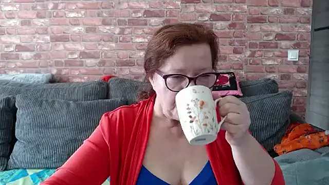 Adelewildx online show from March 9, 2025, 9:24 am