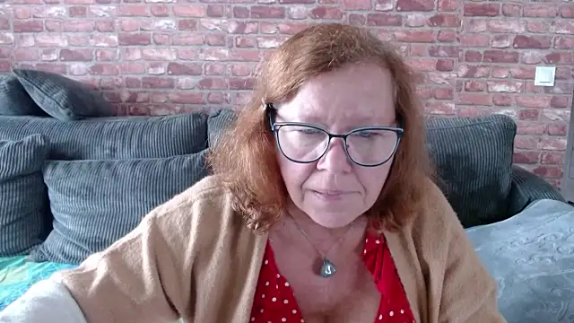 Adelewildx online show from September 14, 2025, 8:57 am