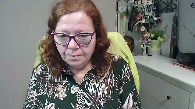 Adelewildx online show from December 3, 2025, 3:58 am