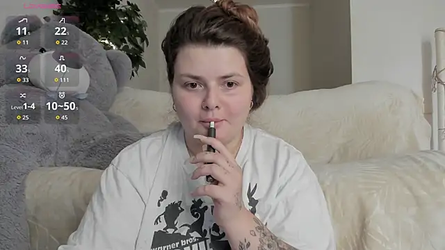 Eva Shameless online show from September 24, 2025, 1:36 pm