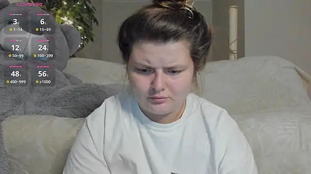 Eva Shameless online show from September 25, 2025, 4:43 pm