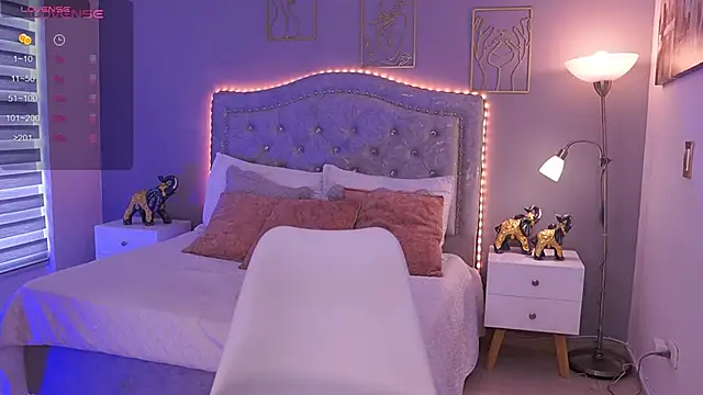 KylaMorrison online show from January 7, 2026, 4:20 pm