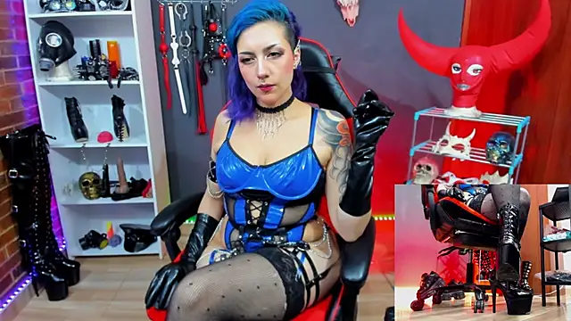 Mistress Yelena online show from June 11, 2026, 2:53 am