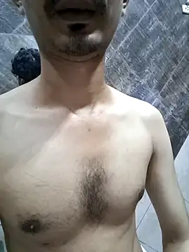 dreamtoungelick69 online show from October 3, 2025, 3:03 am