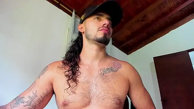 Baky sexy online show from October 3, 2025, 5:43 pm