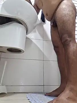 Edysampa35 online show from April 7, 2026, 3:23 pm